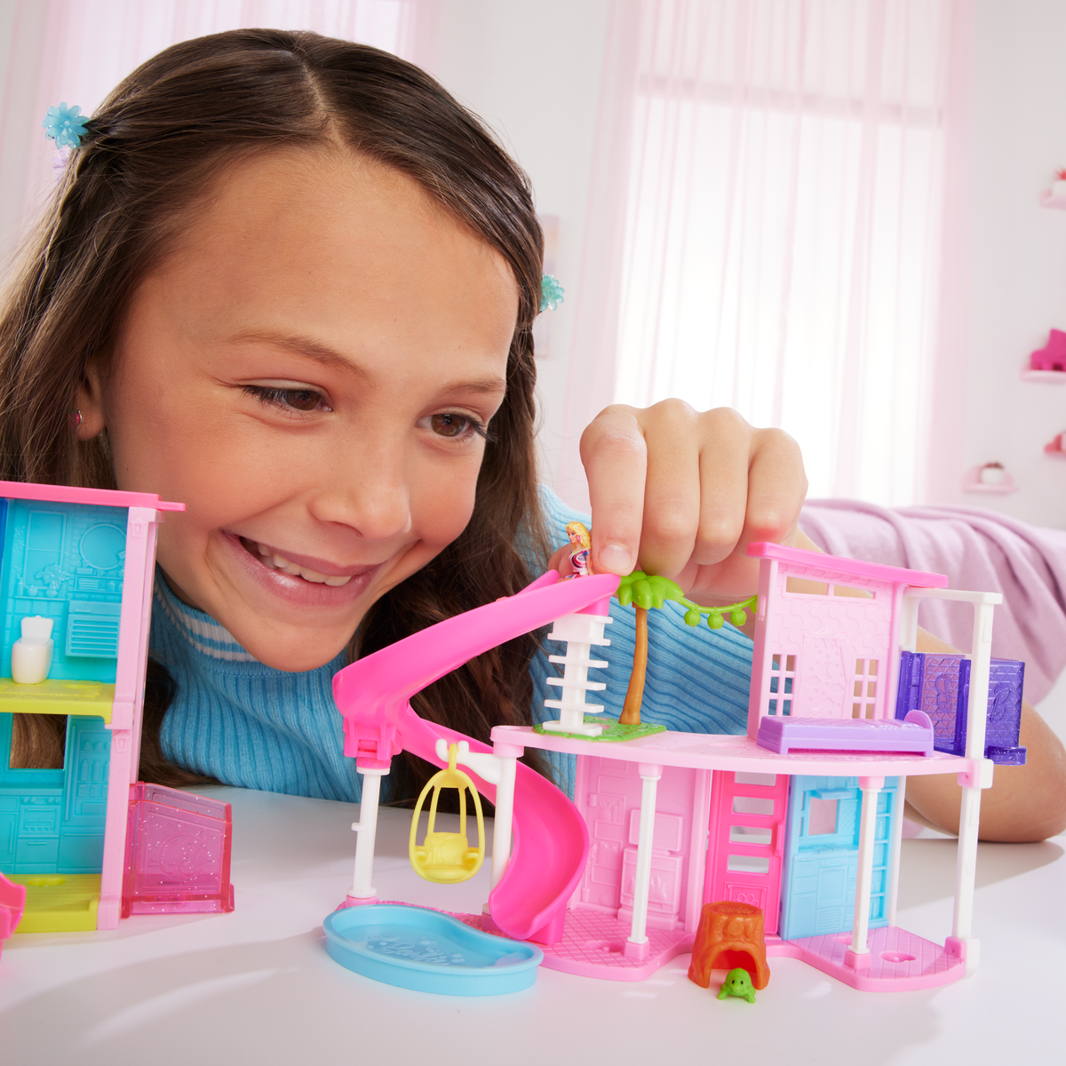 Barbie Mini BarbieLand Casa de Muñecas de los Sueños