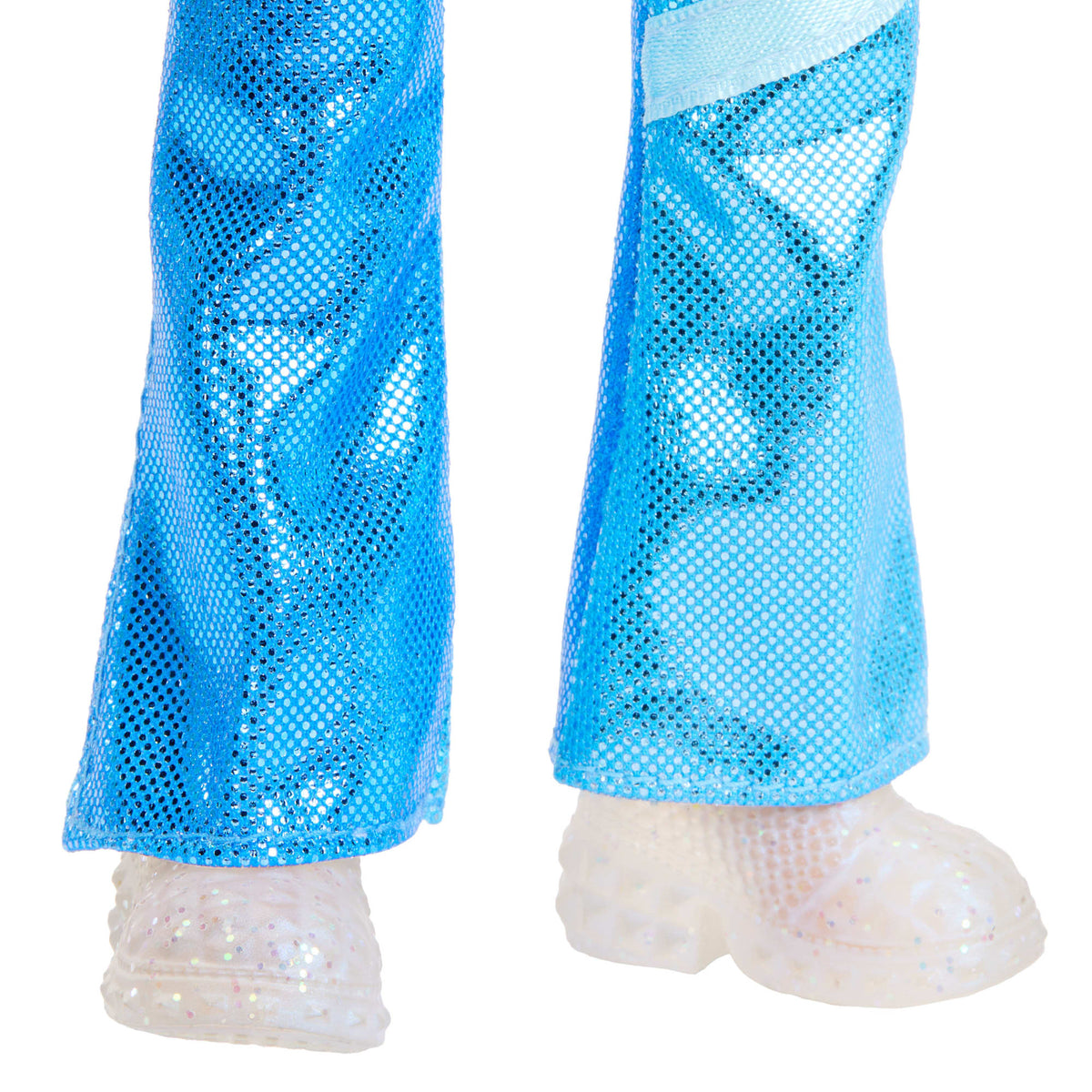 Disney Descendants: The Rise Of Red Fashion Doll - Princess Chloe Charming, Daughter Of Cinderella